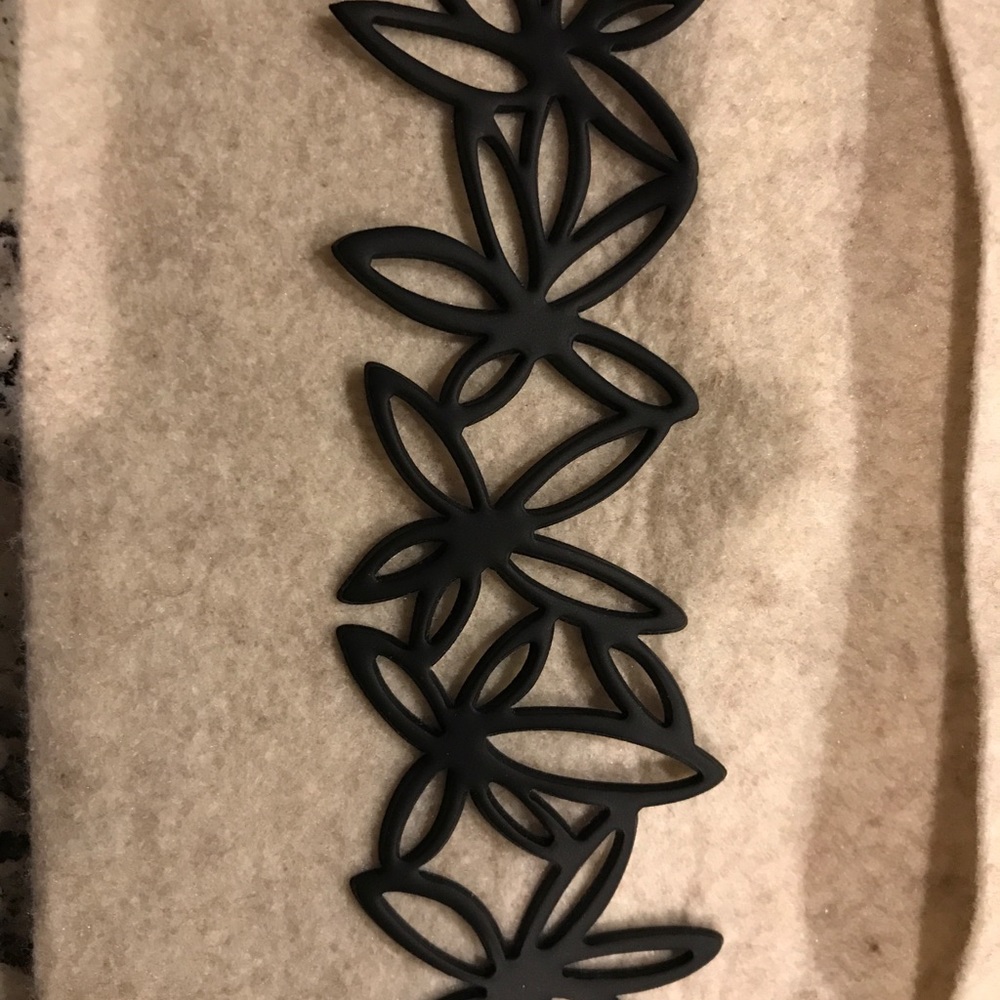 Marzio Fiorini Laser cut recycled rubber bracelet